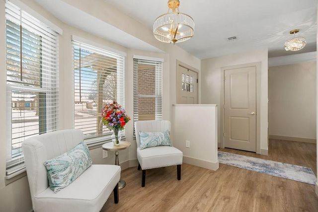 1323 W Johns Boulevard, Raymore, MO 64083