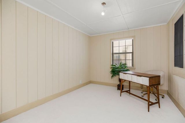 1323 W Johns Boulevard, Raymore, MO 64083