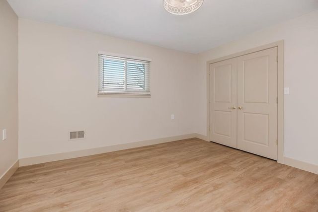 1323 W Johns Boulevard, Raymore, MO 64083