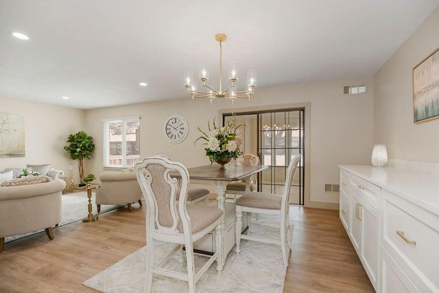 1323 W Johns Boulevard, Raymore, MO 64083