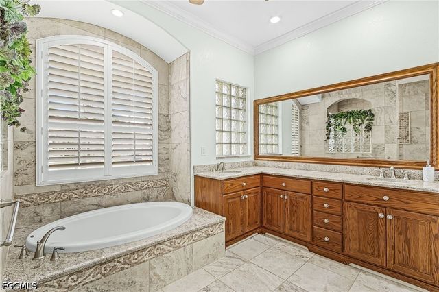 5302 SW 27th PL, Cape Coral, FL 33914