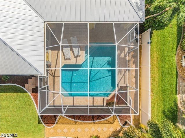 5302 SW 27th PL, Cape Coral, FL 33914