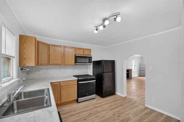 1810 Walnut Street, Granger, IA 50109