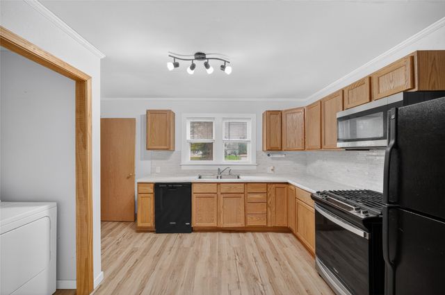 1810 Walnut Street, Granger, IA 50109
