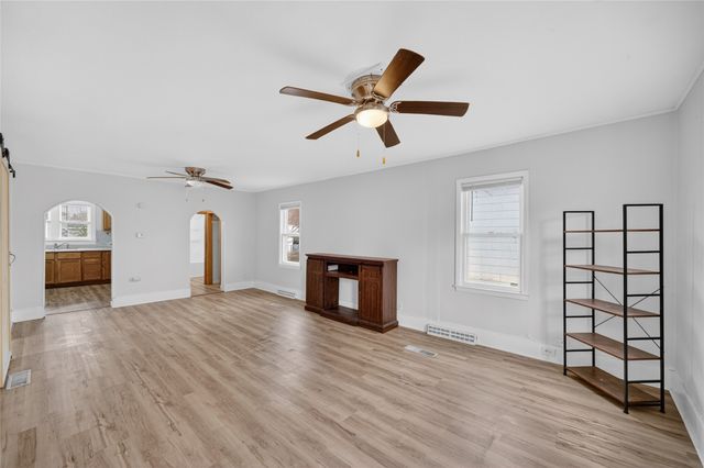 1810 Walnut Street, Granger, IA 50109