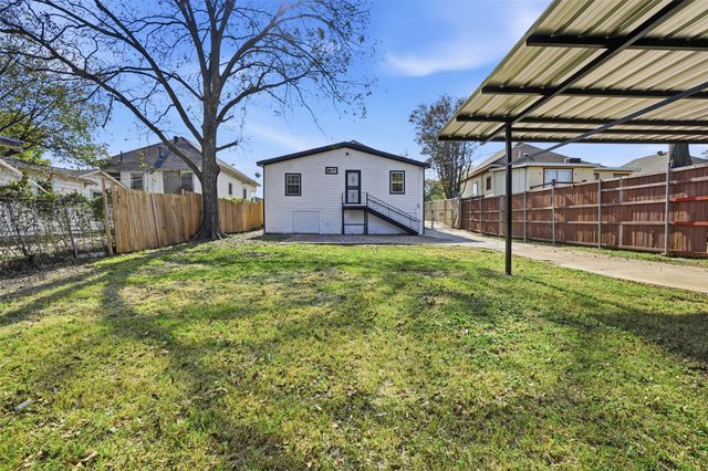 1107 E Allen Avenue, Fort Worth, TX 76104