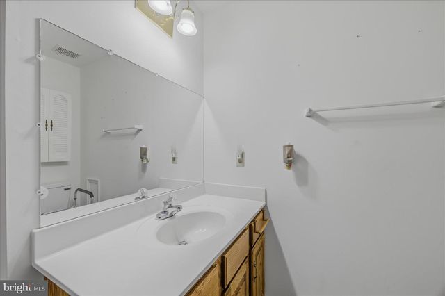 34 TURF DR S, Martinsburg, WV 25405