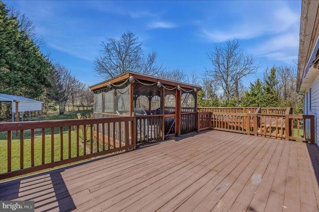 34 TURF DR S, Martinsburg, WV 25405