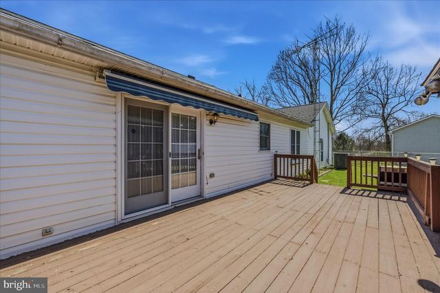 34 TURF DR S, Martinsburg, WV 25405