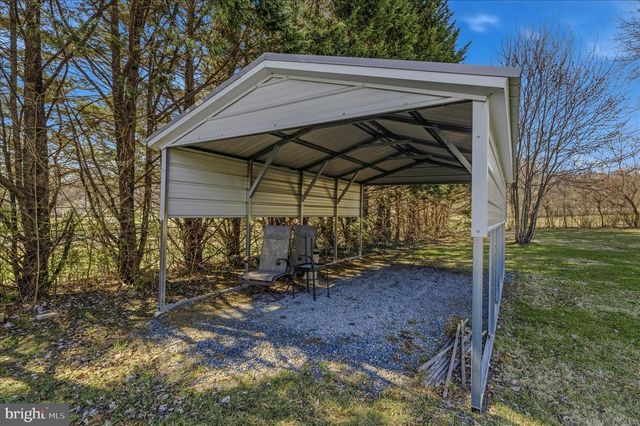 34 TURF DR S, Martinsburg, WV 25405