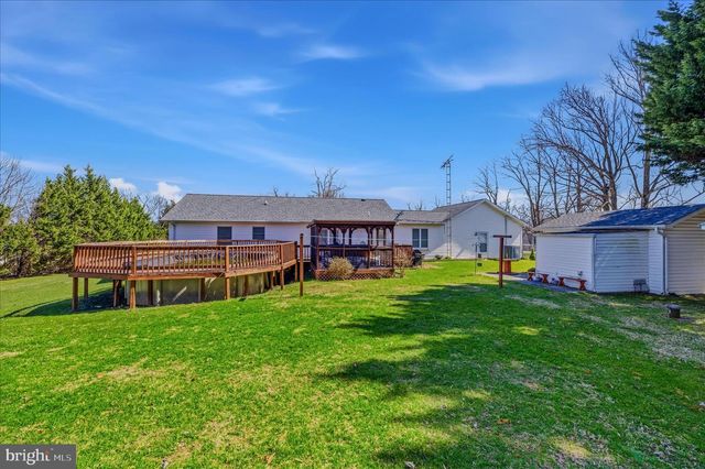 34 TURF DR S, Martinsburg, WV 25405