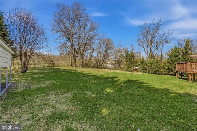 34 TURF DR S, Martinsburg, WV 25405