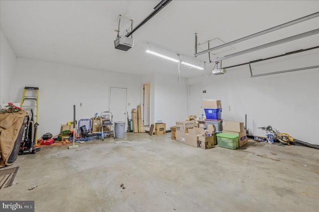 34 TURF DR S, Martinsburg, WV 25405