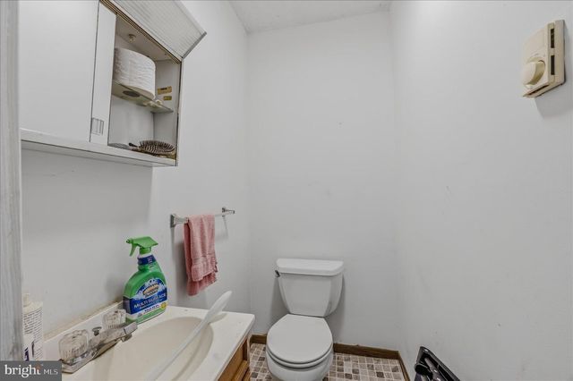 34 TURF DR S, Martinsburg, WV 25405