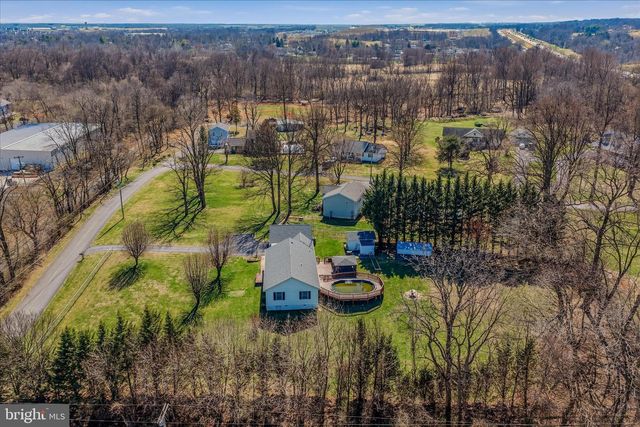 34 TURF DR S, Martinsburg, WV 25405