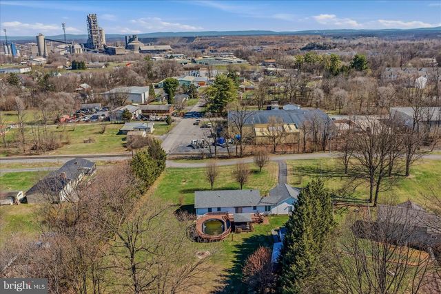 34 TURF DR S, Martinsburg, WV 25405