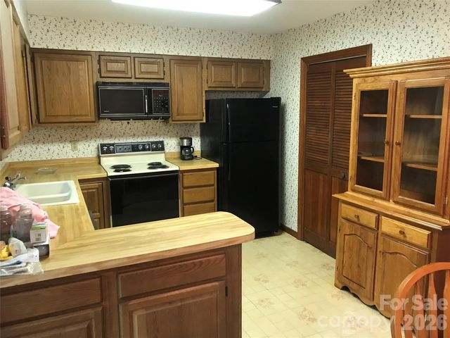 1 Pensacola Heights, Arden, NC 28704