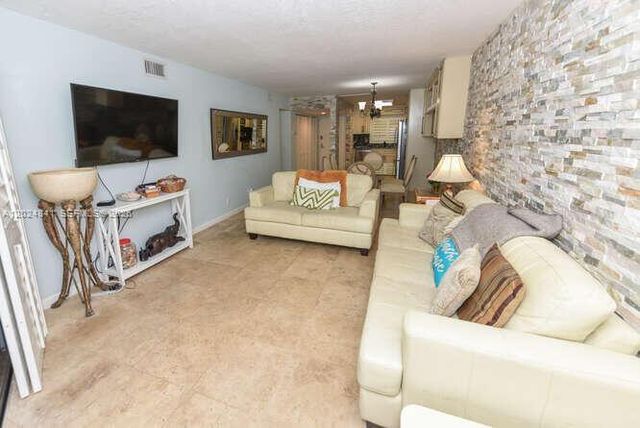 420 Celestial Way 101, Juno Beach, FL 33408