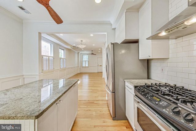 524 10TH ST SE, Washington, DC 20003