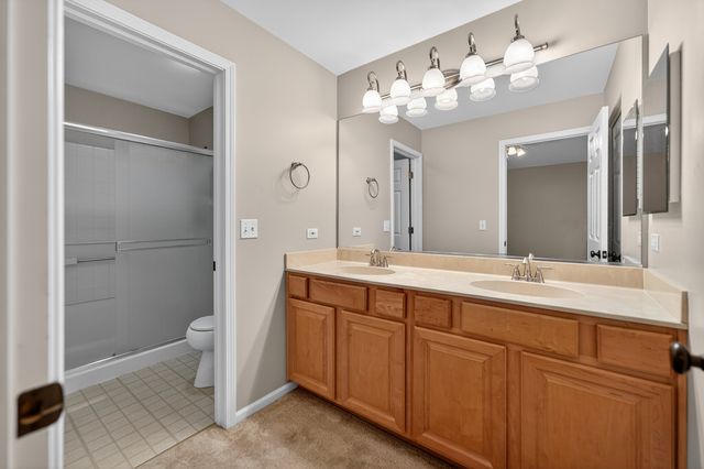 3013 Tangley Oaks Trail, Lisle, IL 60532