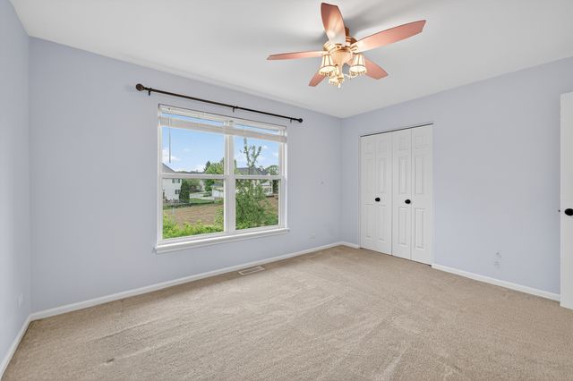 3013 Tangley Oaks Trail, Lisle, IL 60532