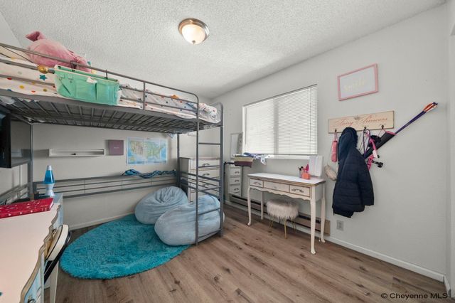 305 Western Hills Blvd Apt B, Cheyenne, WY 82009