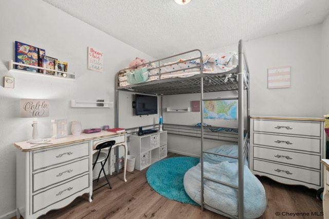 305 Western Hills Blvd Apt B, Cheyenne, WY 82009