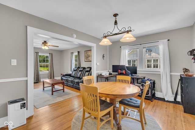 921 Walnut Street, Franklin, IN 46131