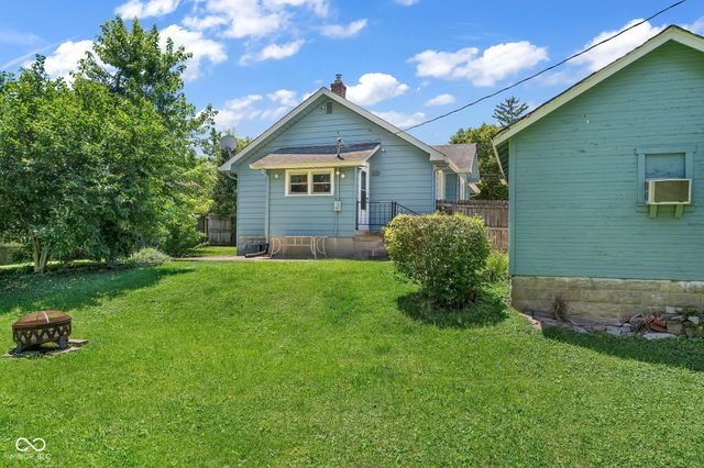 921 Walnut Street, Franklin, IN 46131