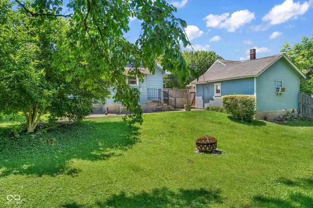 921 Walnut Street, Franklin, IN 46131