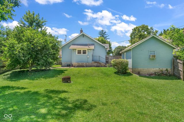 921 Walnut Street, Franklin, IN 46131