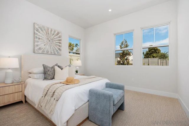 1714 California St., Oceanside, CA 92054