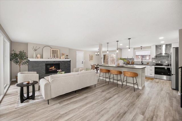 6111 S Pittsburg St, Spokane, WA 99223