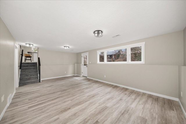 6111 S Pittsburg St, Spokane, WA 99223