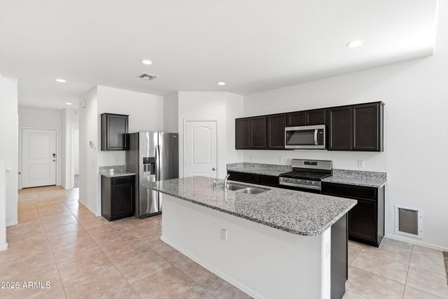 31046 W MONTEREY Avenue, Buckeye, AZ 85396