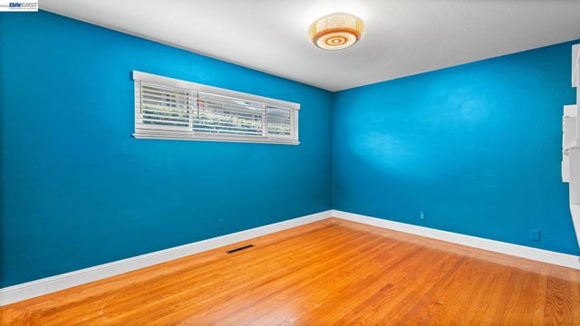 1269 Gabriel Ct, San Leandro, CA 94577