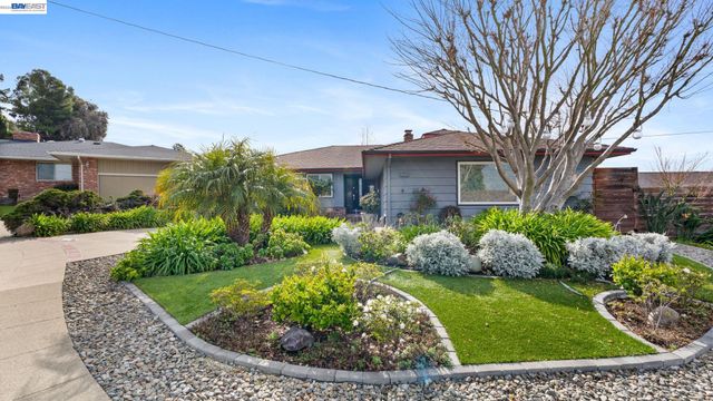 1269 Gabriel Ct, San Leandro, CA 94577