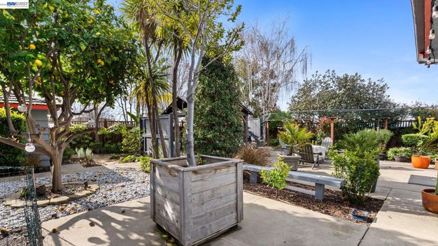 1269 Gabriel Ct, San Leandro, CA 94577