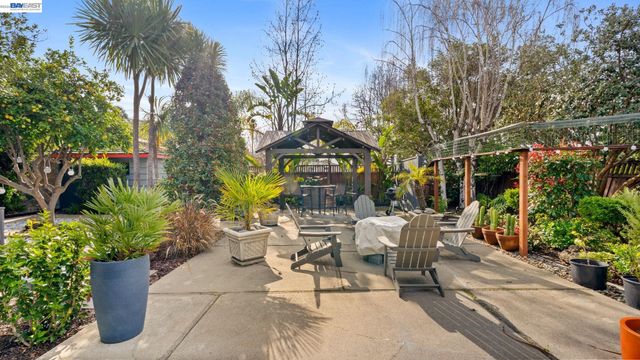 1269 Gabriel Ct, San Leandro, CA 94577