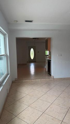 6412 N WOODLYNNE AVENUE, Tampa, FL 33614