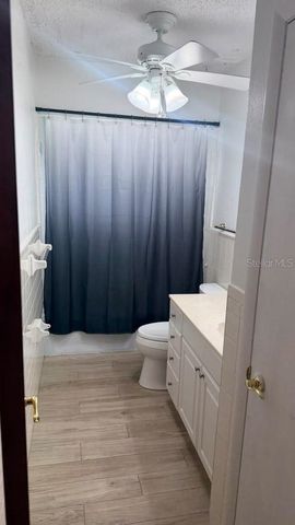 6412 N WOODLYNNE AVENUE, Tampa, FL 33614