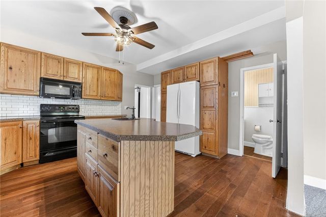 122 Front Street, Catasauqua Boro, PA 18032