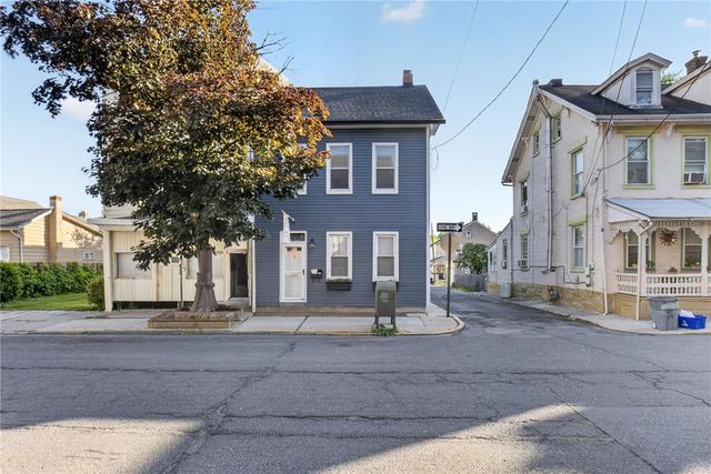 122 Front Street, Catasauqua Boro, PA 18032