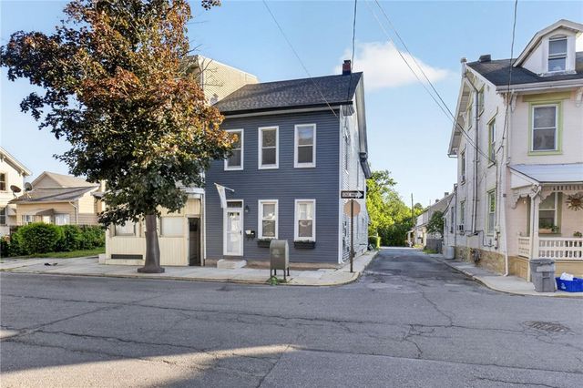 122 Front Street, Catasauqua Boro, PA 18032
