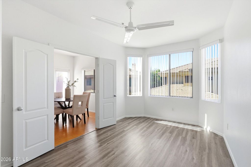 Image 10 of property listing at 4343 N 21ST Street 256, Phoenix, AZ 85016