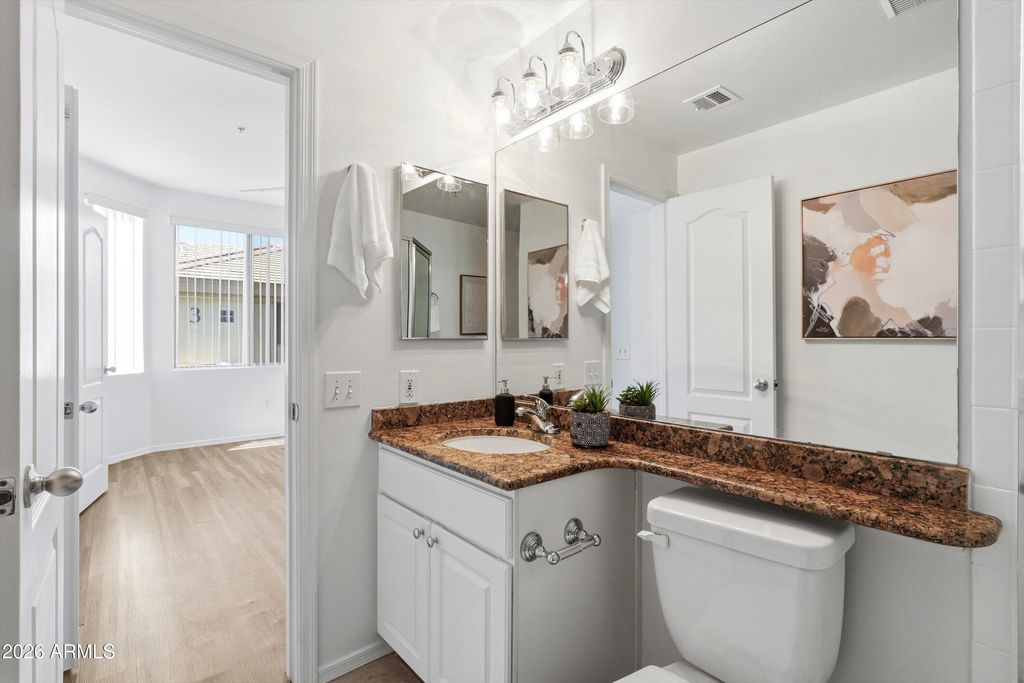 Image 12 of property listing at 4343 N 21ST Street 256, Phoenix, AZ 85016