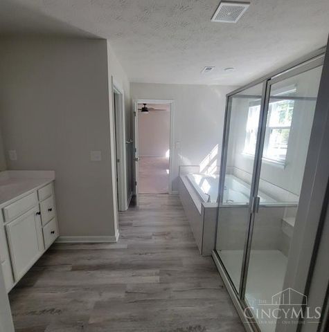 2459 Streamside Drive, Batavia Twp, OH 45103