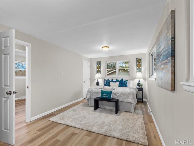 726 Gran Lin Drive, St Charles, MO 63303