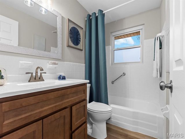 726 Gran Lin Drive, St Charles, MO 63303