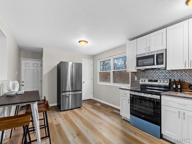 726 Gran Lin Drive, St Charles, MO 63303